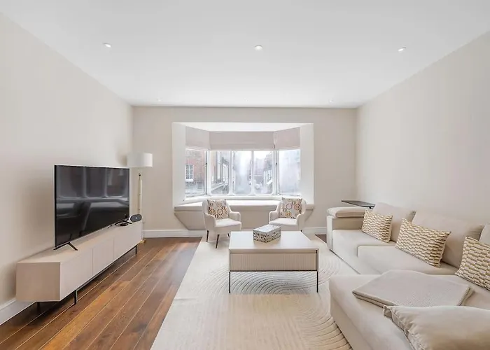 New 3Bed In Knightsbridge